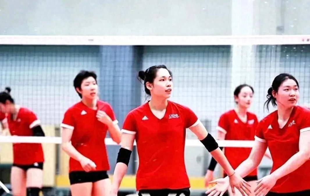 开云-包含莎拉波娃与30激战澳大利亚队分钟，表现优异胜负难料！，Rookie焦点对战引发球迷热议的词条